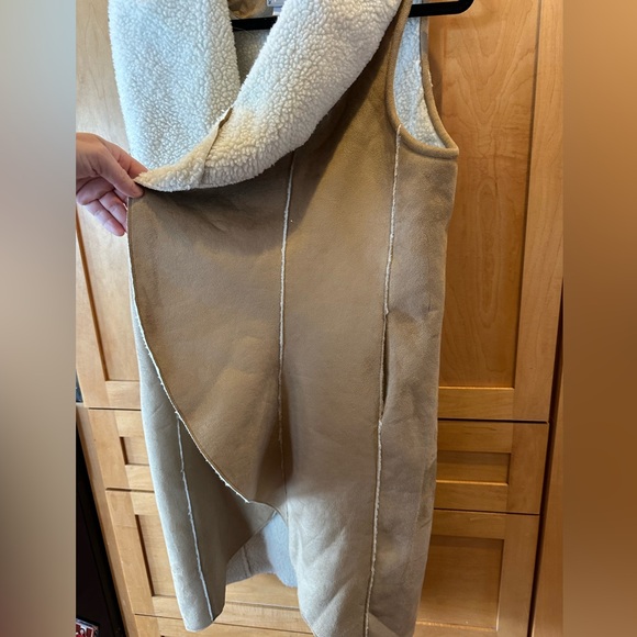 Anthropologie // Dolan Left Coast // Long Faux‎ Suede Vest //  M - Picture 6 of 7